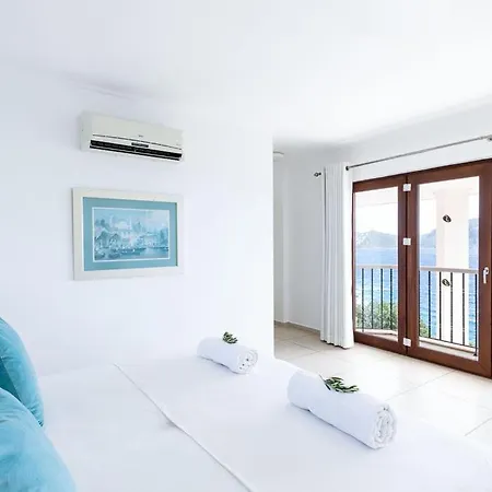 Guney Villa