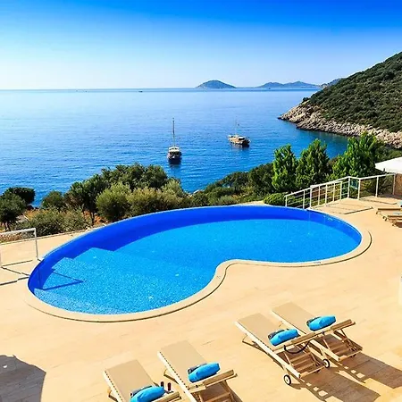 Guney Villa